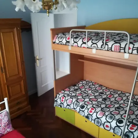 Hébergement de vacances Higueras -casa Con Jardin- Pomaluengo