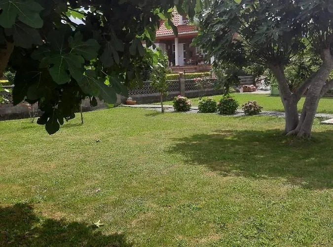 Higueras -casa Con Jardin- Prázdninový dům *