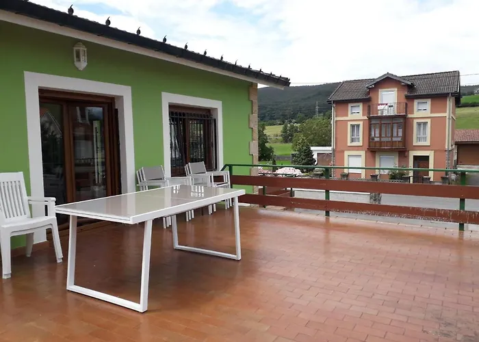 Prázdninový dům Higueras -casa Con Jardin- *